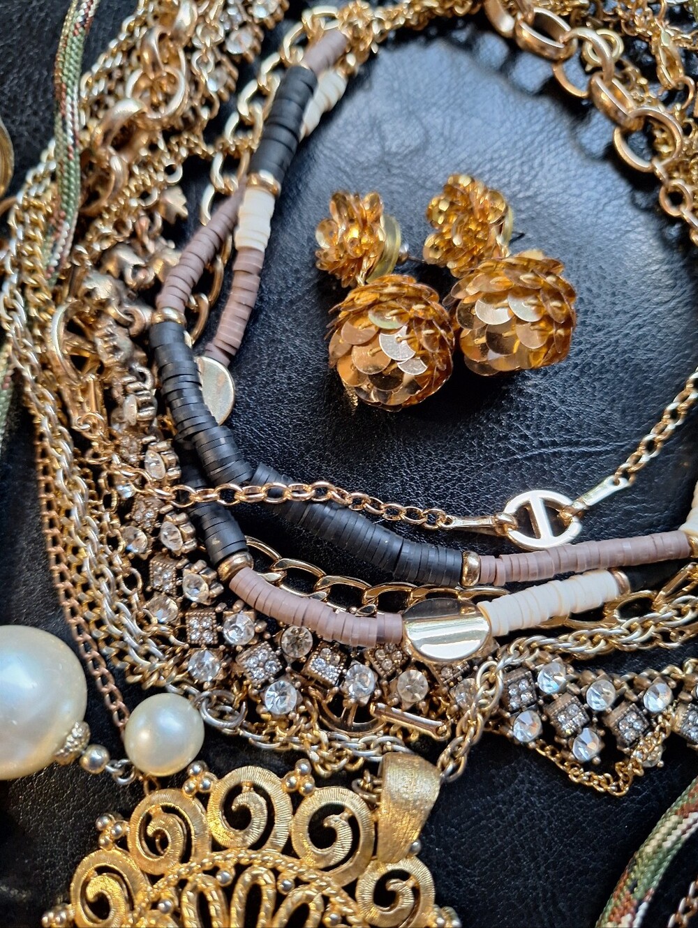16 Piece Gold & Crystal Embellished BLING Statement Edgy Lot Jewelry The Limited - Picture 6 of 11